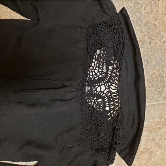 Roommates women's top   - Picture 6 of 6